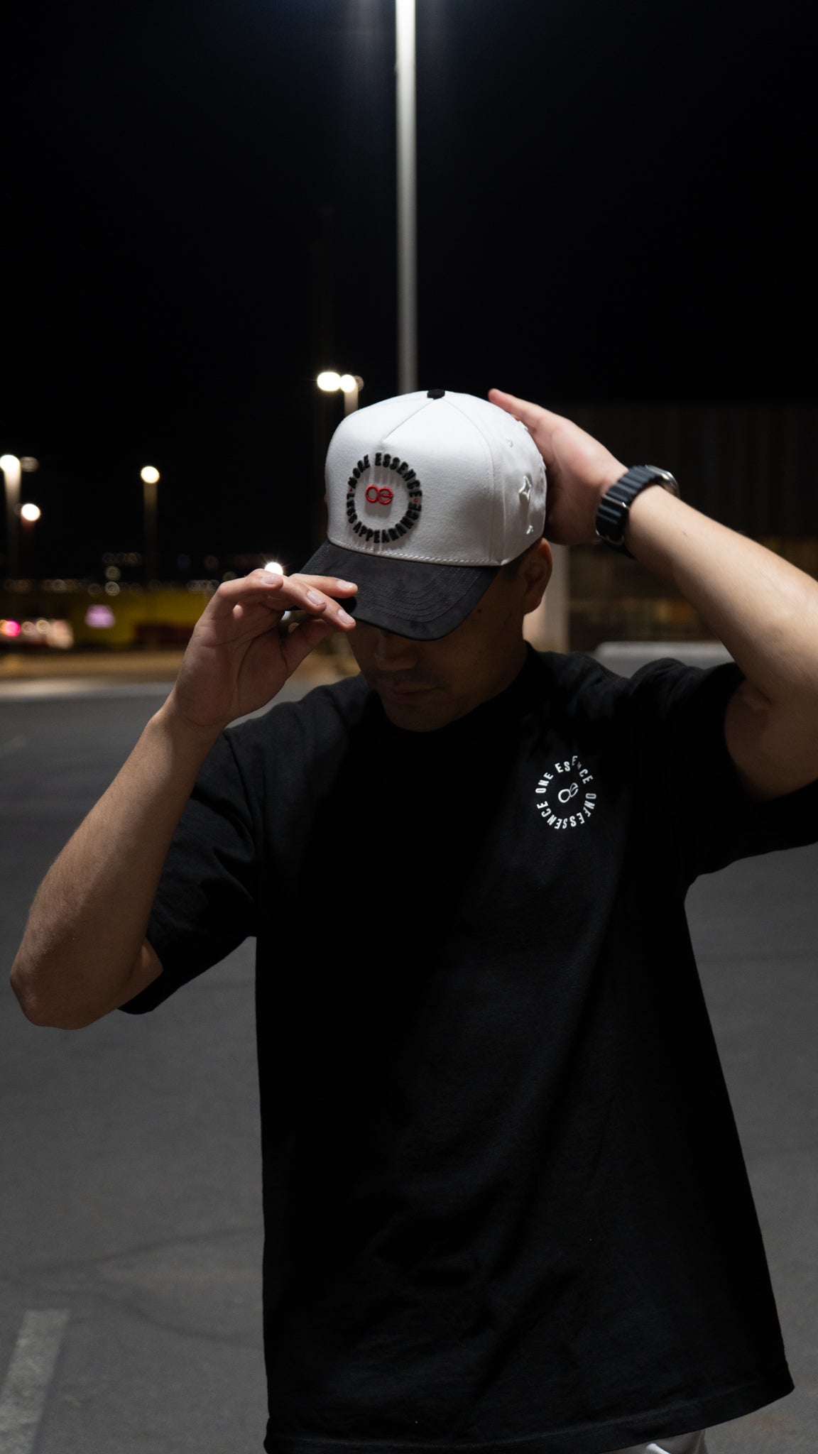ONE ESSENCE TEE